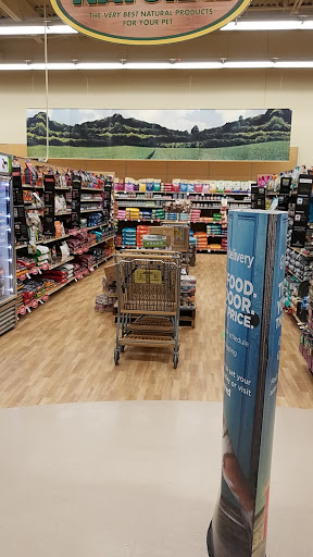 Pet Supply Store «Petco Animal Supplies», reviews and photos, 9311 192nd Ave E, Bonney Lake, WA 98391, USA