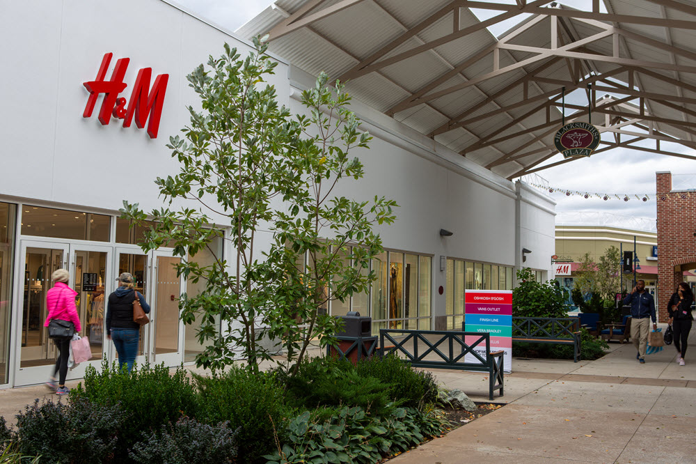 Philadelphia Premium Outlets