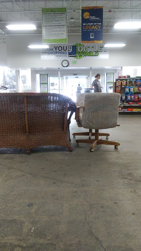 Thrift Store «Goodwill Outlet World - Denver», reviews and photos, 4355 Kearney St, Denver, CO 80216, USA