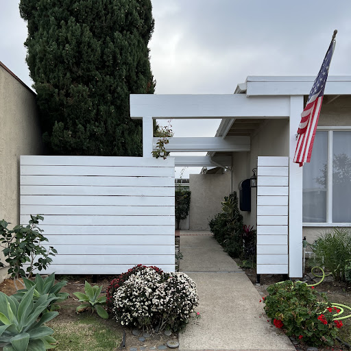 Calvet Fence image