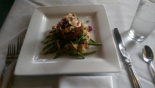 Fine Dining Restaurant «Park Heights Restaurant», reviews and photos, 335 E Main St, Tupelo, MS 38804, USA