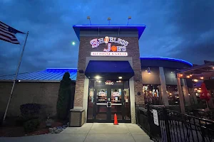 Shoeless Joe's Ale House & Grille image