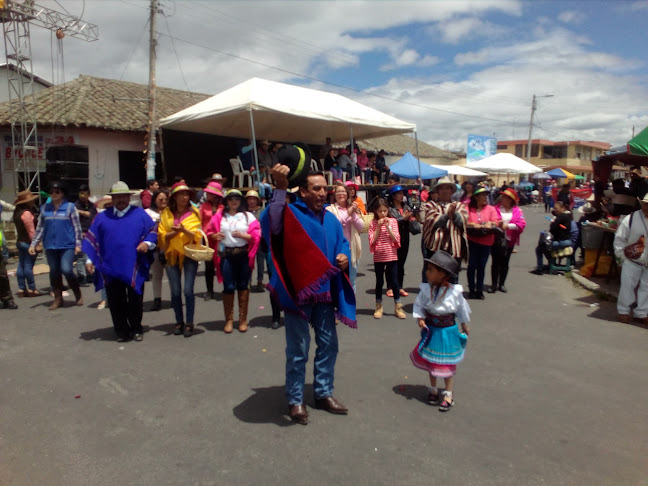 6996+VVJ, Tanicuchí, Ecuador