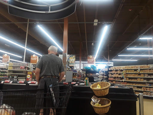 Supermarket «Giant Eagle Supermarket», reviews and photos, 9901 Mountain View Dr, West Mifflin, PA 15122, USA