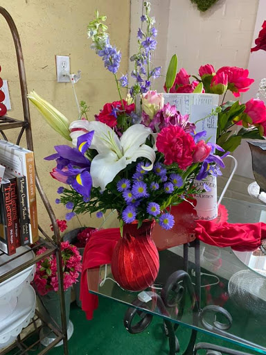 Florist «House of Flowers», reviews and photos, 1728 W Main St #2, Dothan, AL 36301, USA