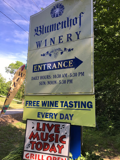 Winery «Blumenhof Winery», reviews and photos, 13699 MO-94, Dutzow, MO 63342, USA