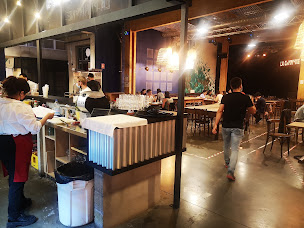 Photo n°54 de La Commune : Food Court Lyonnais à Lyon ()