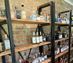 Craft Gin Tasting & Gin Bar photo