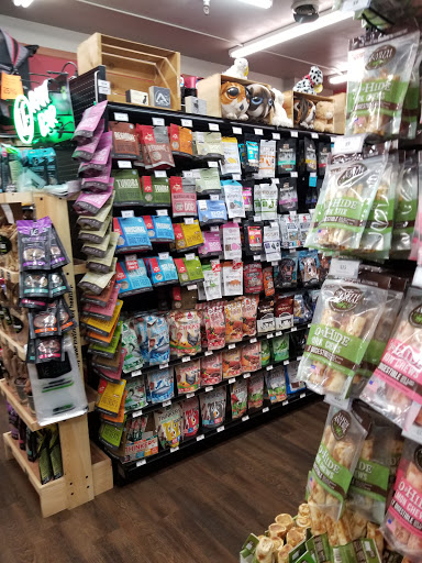 Pet Store «Firehouse Pet Shop & Grooming», reviews and photos, 17 S Wenatchee Ave, Wenatchee, WA 98801, USA