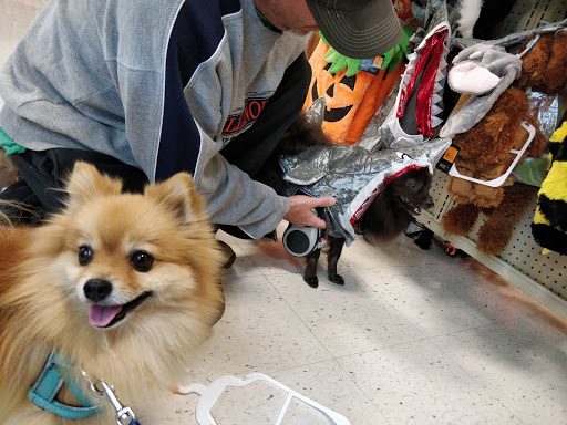 Pet Supply Store «PetSmart», reviews and photos, 2017 N Prospect Ave, Champaign, IL 61822, USA