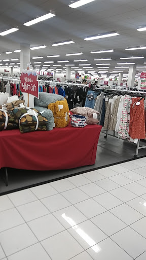 Clothing Store «Burlington Coat Factory», reviews and photos, 14800 Baltimore Ave, Laurel, MD 20707, USA