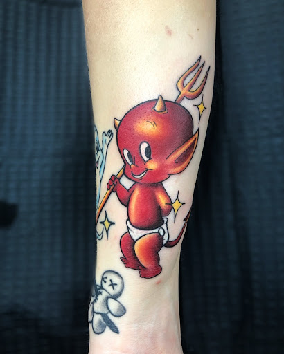 Explore husband name tattoo ideas for wife, creative tattoo ideas in Saint Petersburg, available at Lucky You Tattoo