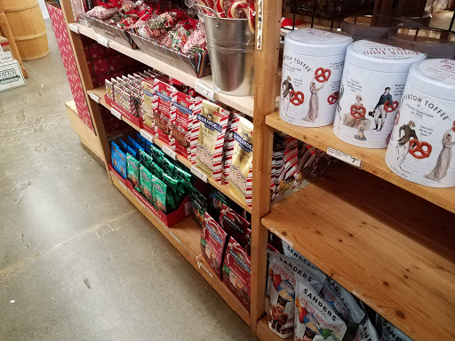 Shopping Mall «Fair Lakes Center», reviews and photos, 12989 Fair Lakes Shopping Center, Fairfax, VA 22033, USA