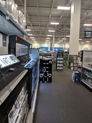 Electronics Store «Best Buy», reviews and photos, 555 E Sandford Blvd, Mt Vernon, NY 10550, USA