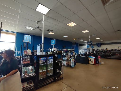 Thrift Store «Yuma Southgate Goodwill Retail Store & Donation Center», reviews and photos