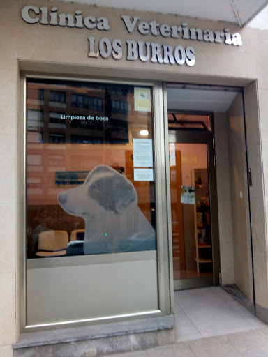 Clínica Veterinaria Los Burros