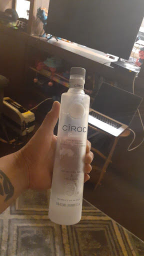 Liquor Store «Spirits & More», reviews and photos, 3010 Dixie Hwy, Hamilton, OH 45015, USA