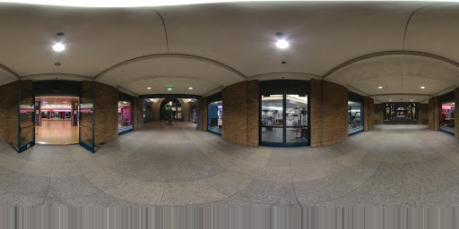 Health Club «Crunch - Hills Plaza», reviews and photos, 345 Spear St, San Francisco, CA 94105, USA