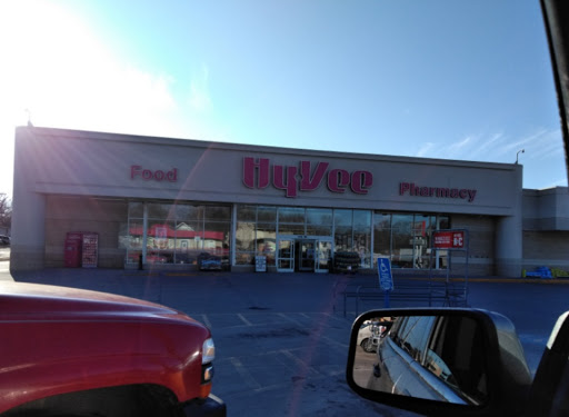 Supermarket «Hy-Vee», reviews and photos, 1210 Washington St, Chillicothe, MO 64601, USA