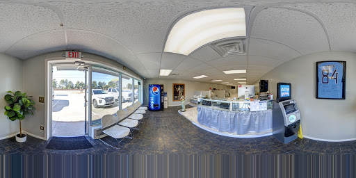 Explore unique knee tattoo ideas, creative tattoo ideas in Oak Grove, available at Empire28 Tattoo Studios