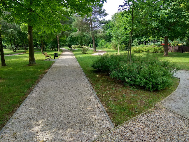 Értékelések erről a helyről: Kneipp Park, Bük - Parkoló