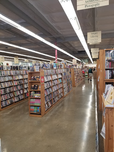 Book Store «Half Price Books», reviews and photos, 7898 Dublin Blvd, Dublin, CA 94568, USA