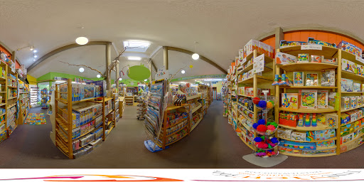 Toy Store «Snapdoodle Toys», reviews and photos, 15752 Redmond Way, Redmond, WA 98052, USA