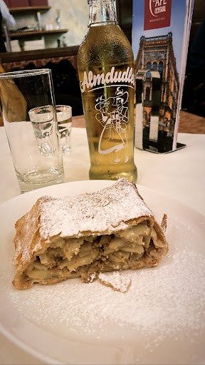 Apfelstrudel Vienna