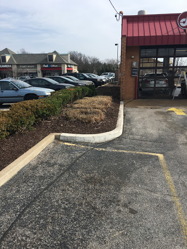 Oil Change Service «Jiffy Lube», reviews and photos, 15849 Manchester Rd, Ellisville, MO 63011, USA