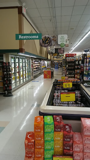Grocery Store «Kroger», reviews and photos, 1440 Darlington Ave, Crawfordsville, IN 47933, USA