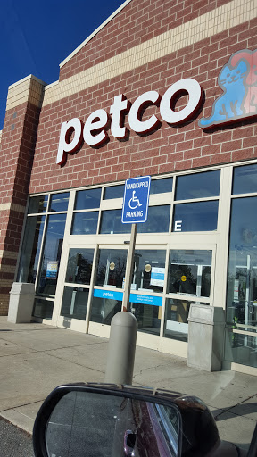Pet Supply Store «Petco Animal Supplies», reviews and photos, 103 Commerce Way a, Woburn, MA 01801, USA