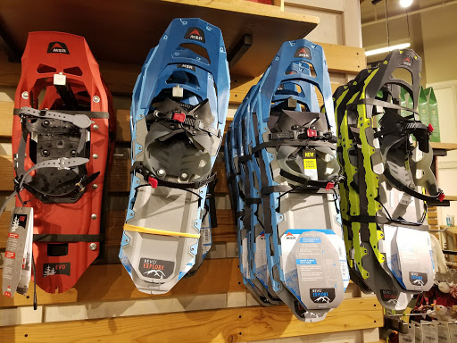 Clothing Store «L.L. Bean», reviews and photos, 340 Legacy Pl, Dedham, MA 02026, USA