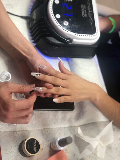 Nail Salon «Rohnert Park Salon», reviews and photos, 70 Raleys Towne Ctr, Rohnert Park, CA 94928, USA