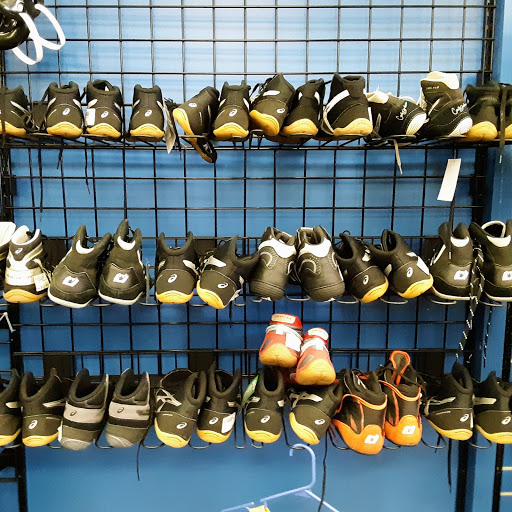 Sporting Goods Store «Play It Again Sports», reviews and photos, 1281 Jefferson Davis Hwy, Fredericksburg, VA 22401, USA