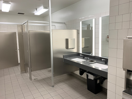 Department Store «Nordstrom Rack», reviews and photos, 17200 Southcenter Pkwy, Tukwila, WA 98188, USA