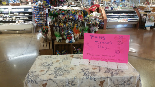 Grocery Store «Dillons», reviews and photos, 5311 SW 22nd Pl, Topeka, KS 66614, USA