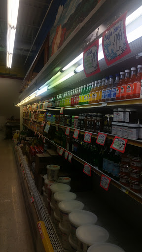 Grocery Store «La Rosita Grocery Store», reviews and photos, 500 North Ave, Glendale Heights, IL 60139, USA