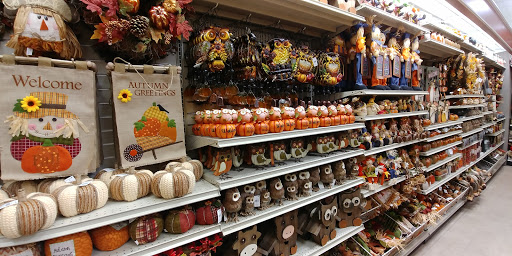 Home Goods Store «Christmas Tree Shops», reviews and photos, 365 US-206, Bridgewater, NJ 08807, USA