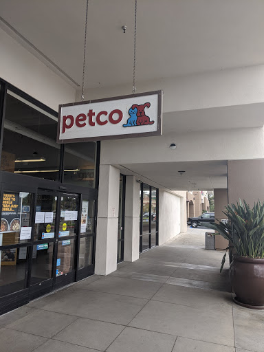 Pet Supply Store «Petco Animal Supplies», reviews and photos, 27815a Santa Margarita Pkwy, Mission Viejo, CA 92691, USA