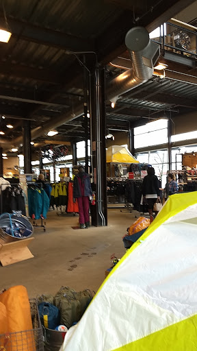 Camping Store «REI», reviews and photos, 412 S 27th St, Pittsburgh, PA 15203, USA