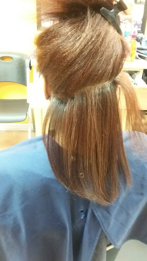 Beauty Salon «J J Hair & Nail Salon Inc», reviews and photos, 4071 NW 34th St, Lauderdale Lakes, FL 33319, USA