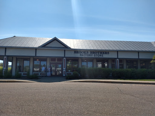 Clothing Store «Brooks Brothers Factory Outlet», reviews and photos, 21 Essex Way, Essex Junction, VT 05452, USA