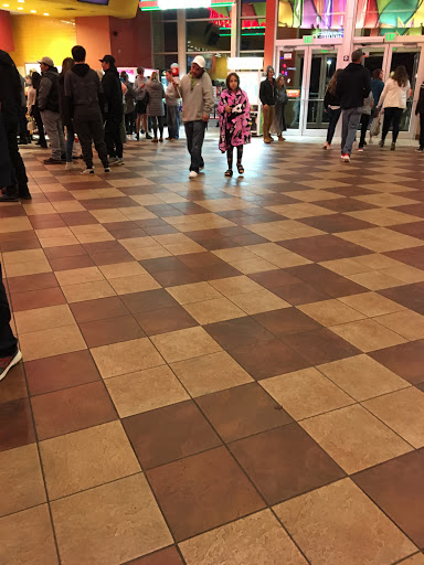 Movie Theater «Regal Cinemas Lancaster Mall 11», reviews and photos, 831 Lancaster Dr NE, Salem, OR 97301, USA