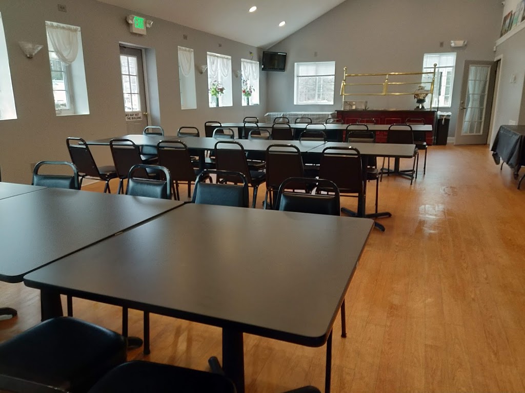 Three J's Cafe 06043