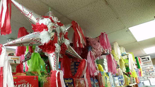 Convenience Store «El Milagro Mexican Store», reviews and photos, 4445 E Bay Dr #304, Clearwater, FL 33764, USA