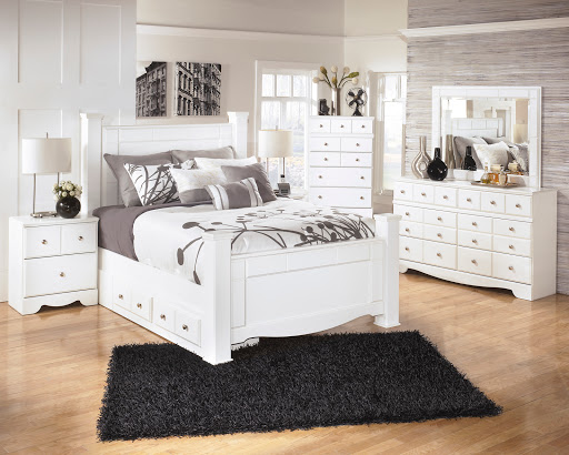 Furniture Store «Roberts Furniture & Mattress», reviews and photos, 465 Denbigh Blvd, Newport News, VA 23608, USA