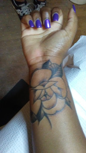 Tattoo Shop «Brite Idea Tattoo», reviews and photos, 30 N Huron St, Ypsilanti, MI 48197, USA