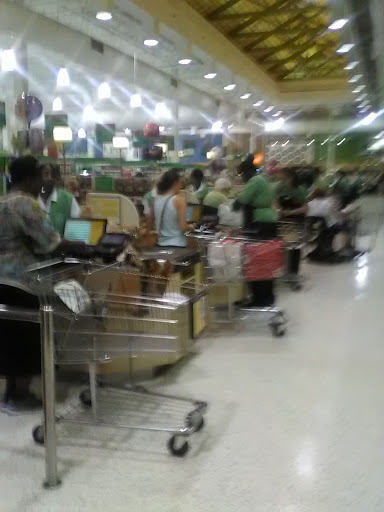 Supermarket «Publix Super Market at Ashley Landing Mall», reviews and photos, 1401 Sam Rittenberg Blvd, Charleston, SC 29407, USA