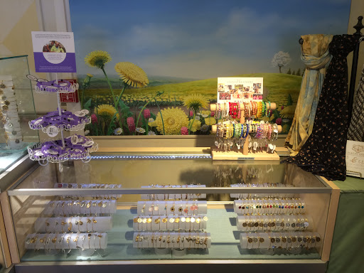 Jeweler «Dandelion», reviews and photos, 31 Coulter Ave, Ardmore, PA 19003, USA