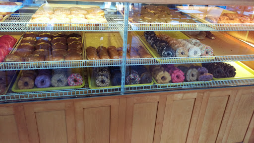 Donut Shop «Donut Burst», reviews and photos, 1870 S Garrison St, Lakewood, CO 80232, USA